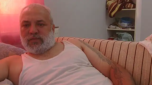husoizmir Adlı Modelin Web Kamerası Şovu