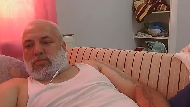 husoizmir Adlı Modelin Web Kamerası Şovu