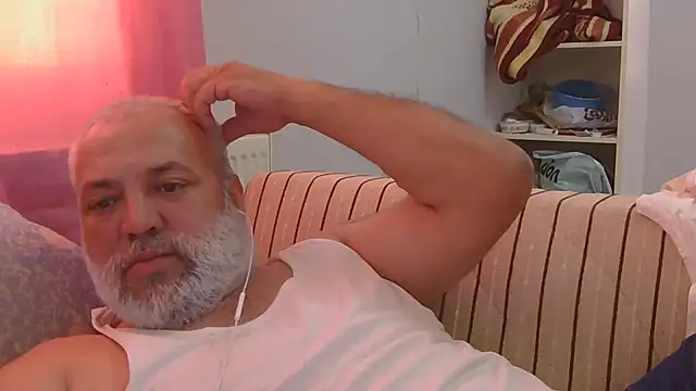 husoizmir Adlı Modelin Web Kamerası Şovu