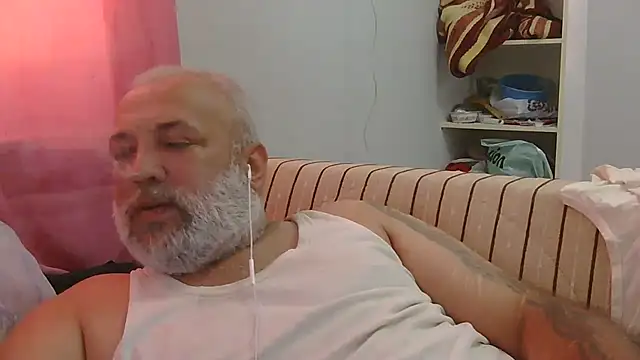 husoizmir Adlı Modelin Web Kamerası Şovu