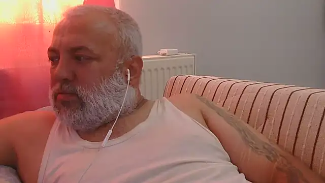 husoizmir Adlı Modelin Web Kamerası Şovu