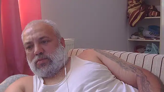 husoizmir Adlı Modelin Web Kamerası Şovu