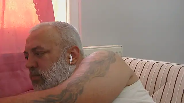 husoizmir's Webcam Show