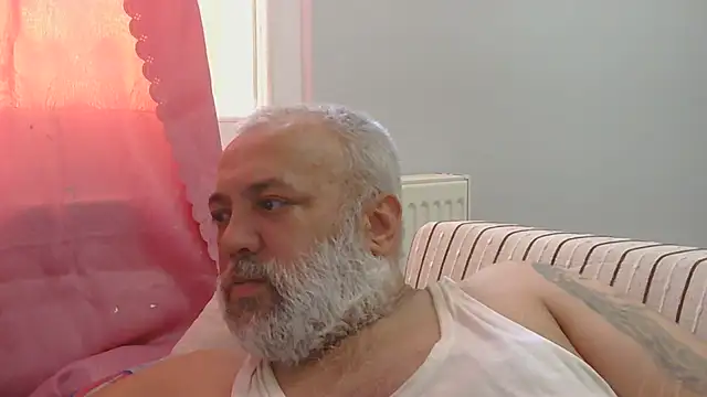 husoizmir Adlı Modelin Web Kamerası Şovu