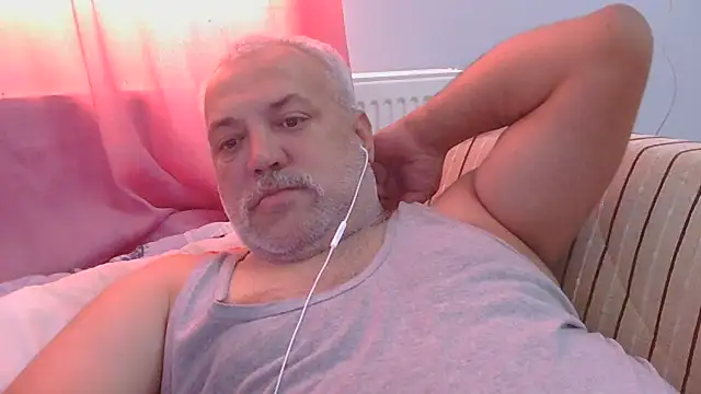 husoizmir Adlı Modelin Web Kamerası Şovu