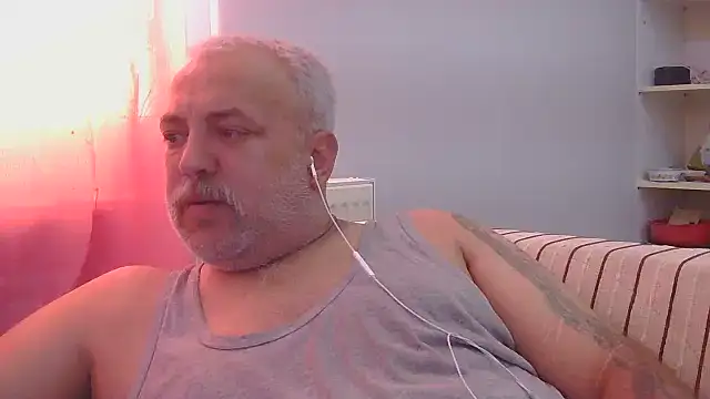 husoizmir Adlı Modelin Web Kamerası Şovu