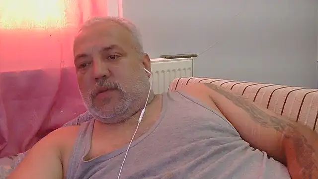 husoizmir Adlı Modelin Web Kamerası Şovu