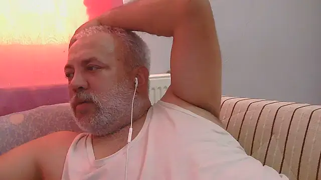 husoizmir Adlı Modelin Web Kamerası Şovu