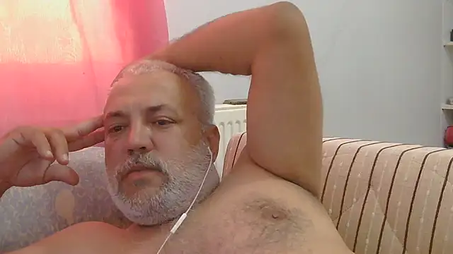 husoizmir's Live XXX Chat