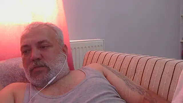 husoizmir Adlı Modelin Web Kamerası Şovu