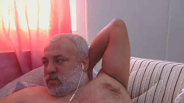 husoizmir Adlı Modelin Web Kamerası Şovu