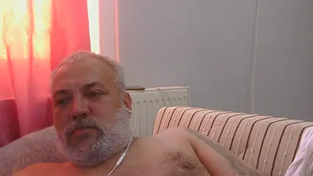 husoizmir Adlı Modelin Web Kamerası Şovu