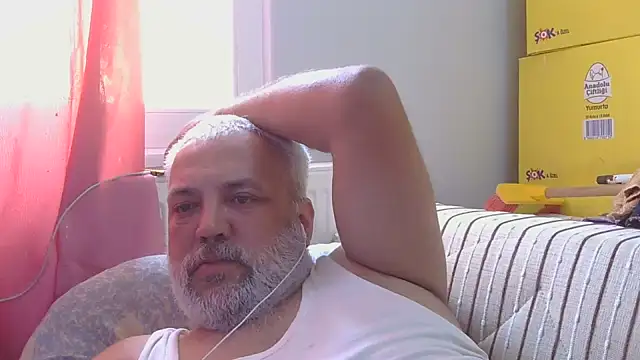 husoizmir Adlı Modelin Web Kamerası Şovu