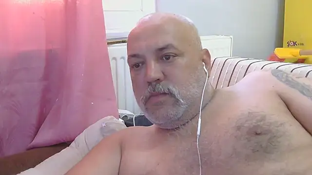 husoizmir Adlı Modelin Web Kamerası Şovu
