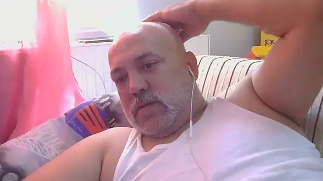 husoizmir Adlı Modelin Web Kamerası Şovu