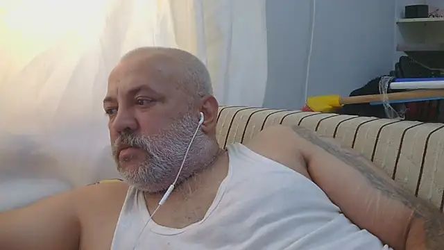 husoizmir 网络视讯表演