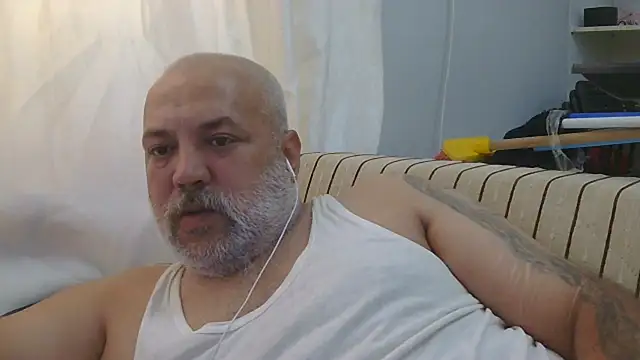 husoizmir Adlı Modelin Canlı XXX Sohbeti