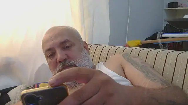 husoizmir Adlı Modelin Web Kamerası Şovu