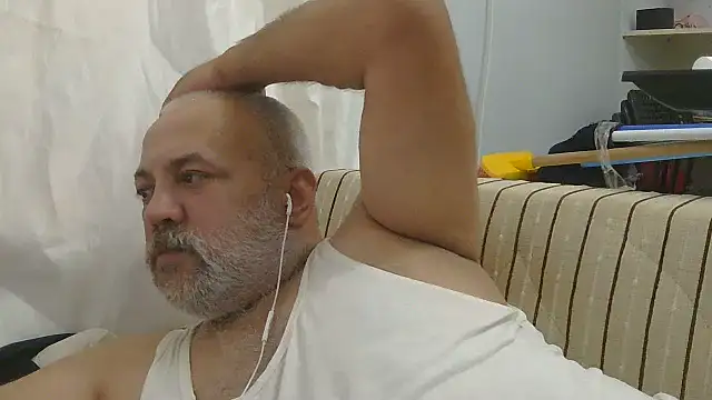 husoizmir Adlı Modelin Web Kamerası Şovu
