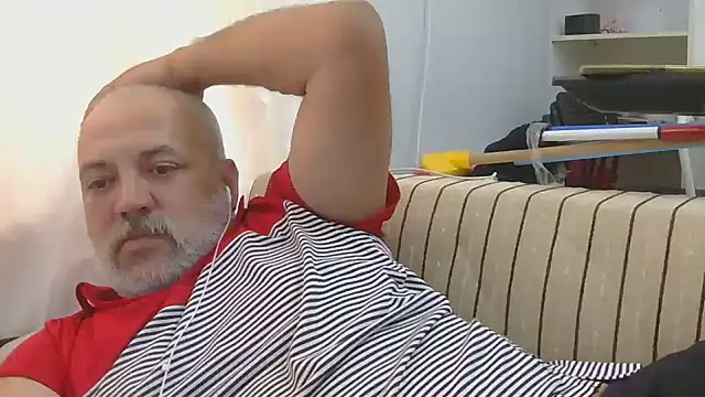 husoizmir Adlı Modelin Web Kamerası Şovu