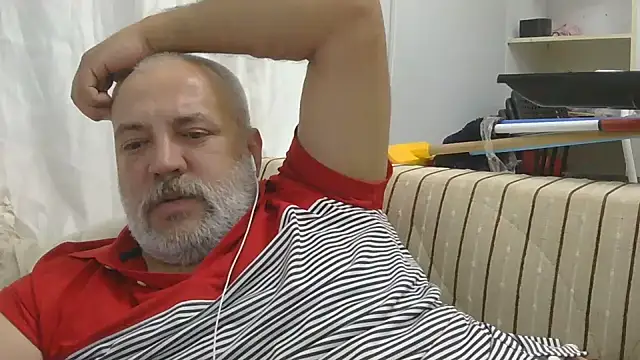 husoizmir Adlı Modelin Web Kamerası Şovu