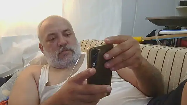 husoizmir Adlı Modelin Web Kamerası Şovu