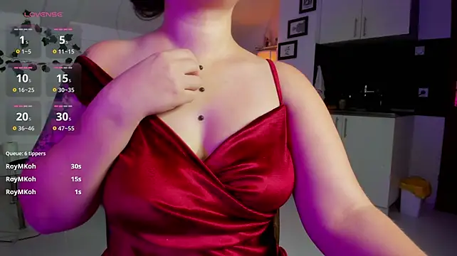AmiableMuffleGirl Show in webcam