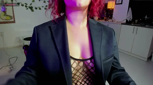 عرض كام AmiableMuffleGirl