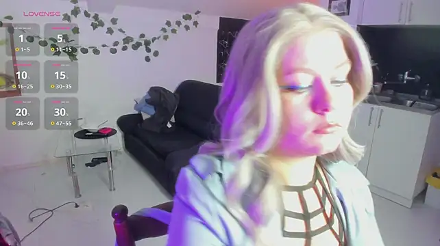 AmiableMuffleGirl webcam show