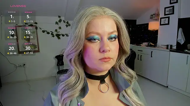 AmiableMuffleGirl's Webcam Show