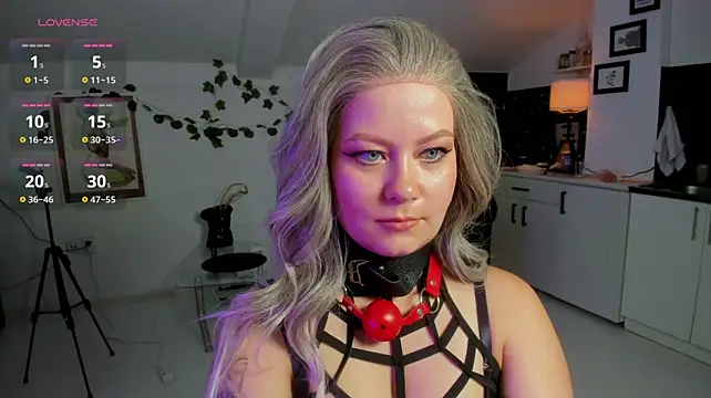 AmiableMuffleGirl webcam show
