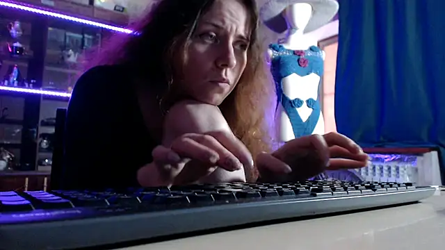 pa1e_pr1ncess live XXX chat