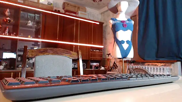 pa1e_pr1ncess live XXX chat