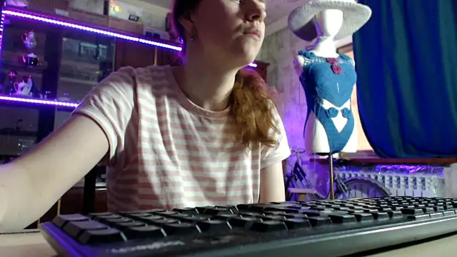 pa1e_pr1ncess' Live XXX Chat
