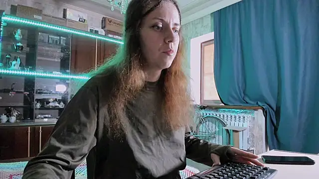 غرفة دردشة pa1e_pr1ncess المباشرة