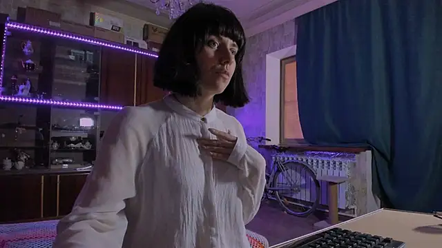 XXX chat uživo modela pa1e_pr1ncess
