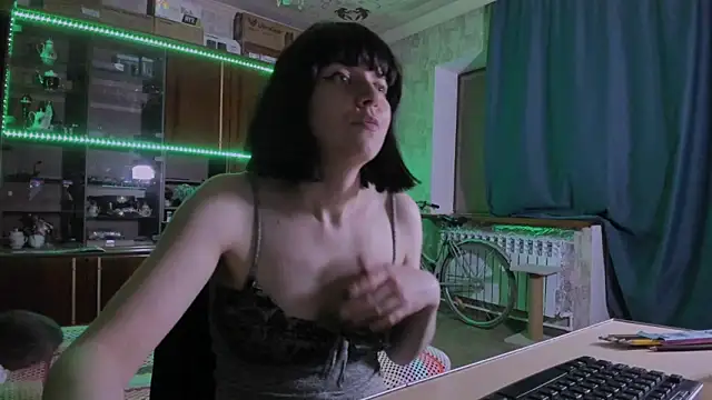 Živý XXX chat pa1e_pr1ncess