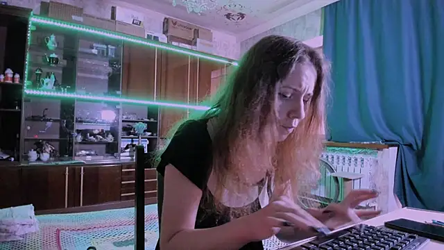 Онлайн чат XXX pa1e_pr1ncess