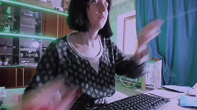 צ'אט XXX בשידור חי של pa1e_pr1ncess