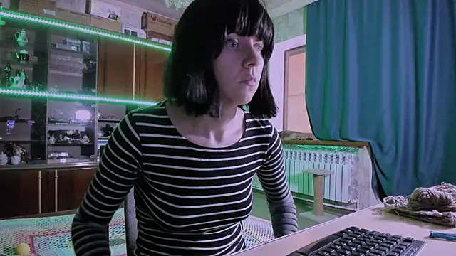צ'אט XXX בשידור חי של pa1e_pr1ncess