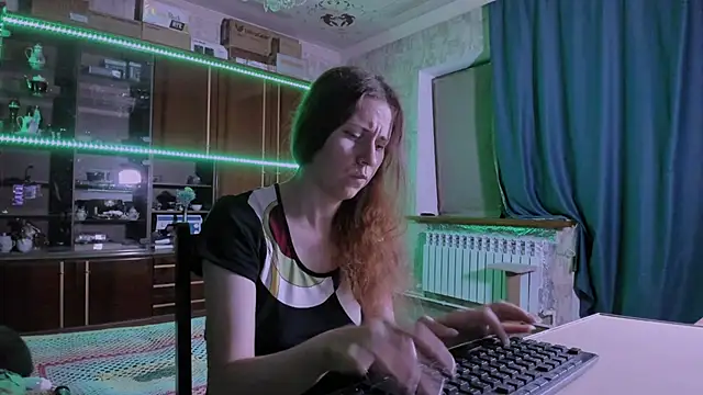 دردشة pa1e_pr1ncess الجنسية المباشرة