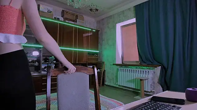 pa1e_pr1ncess XXX чат на живо