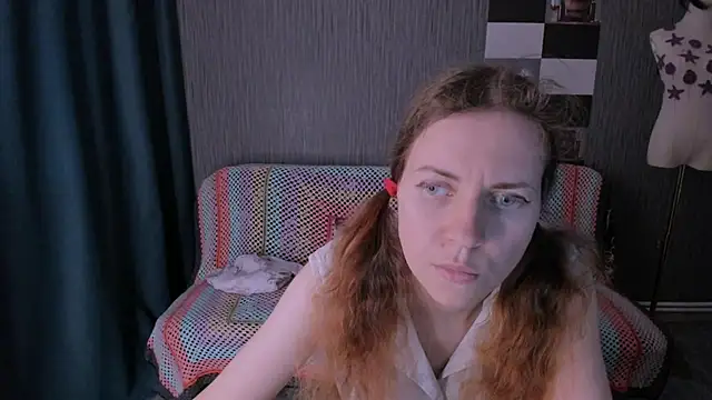 pa1e_pr1ncess Chat XXX in diretta