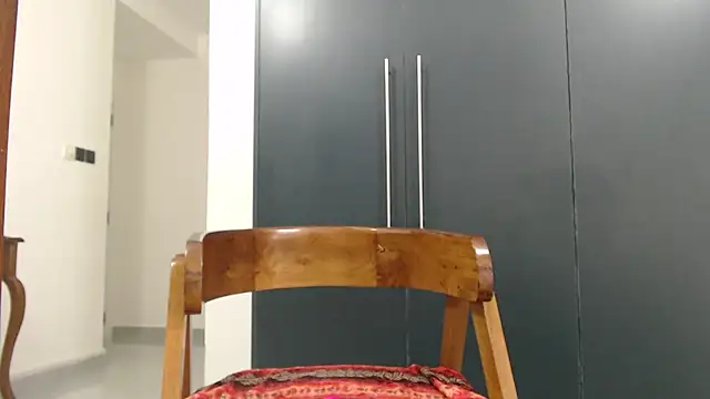 חדר צ'אט בשידור חי של katt008
