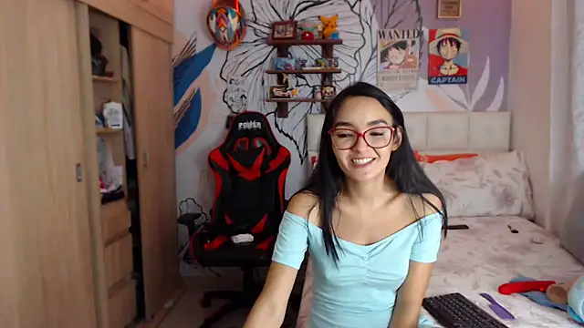 LinzyBaner's Live XXX Chat
