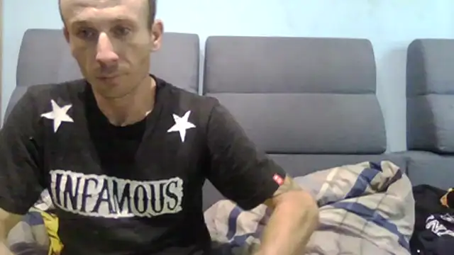Show modela chceciedalsiebie na web-kameri