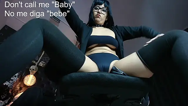 Czat XXX na żywo – AlexHoe_