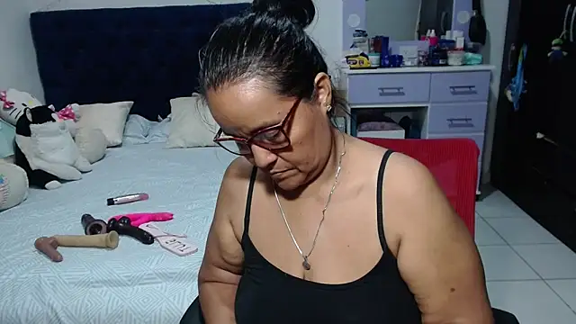 Živý XXX chat pervert_mommy_