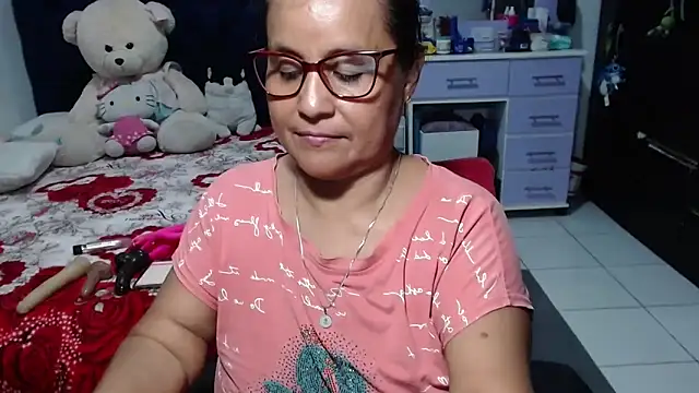 pervert_mommy_'s Live XXX Chat