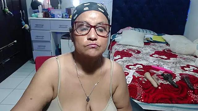 Chat XXX en directo de pervert_mommy_